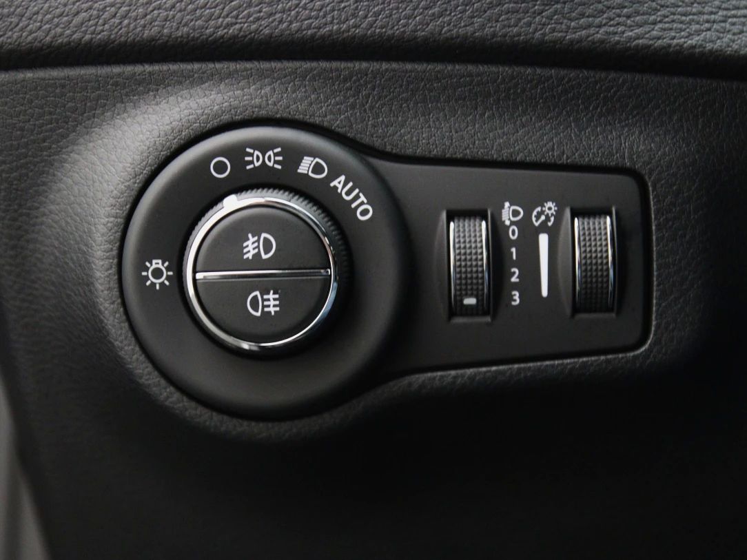 Jeep Compass | 26