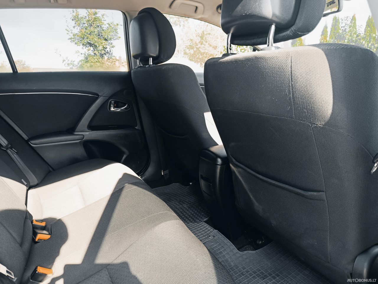 Toyota Avensis | 6