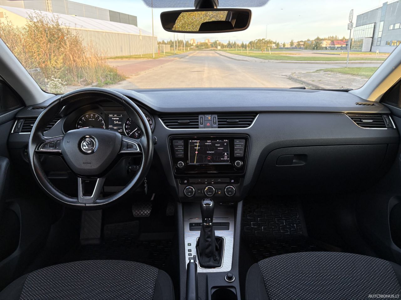 Skoda Octavia | 11