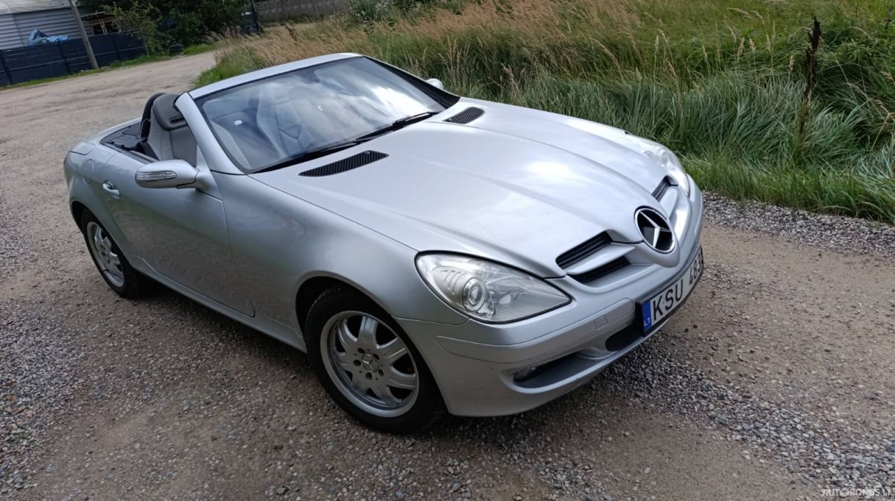 Mercedes-Benz SLK200 | 4