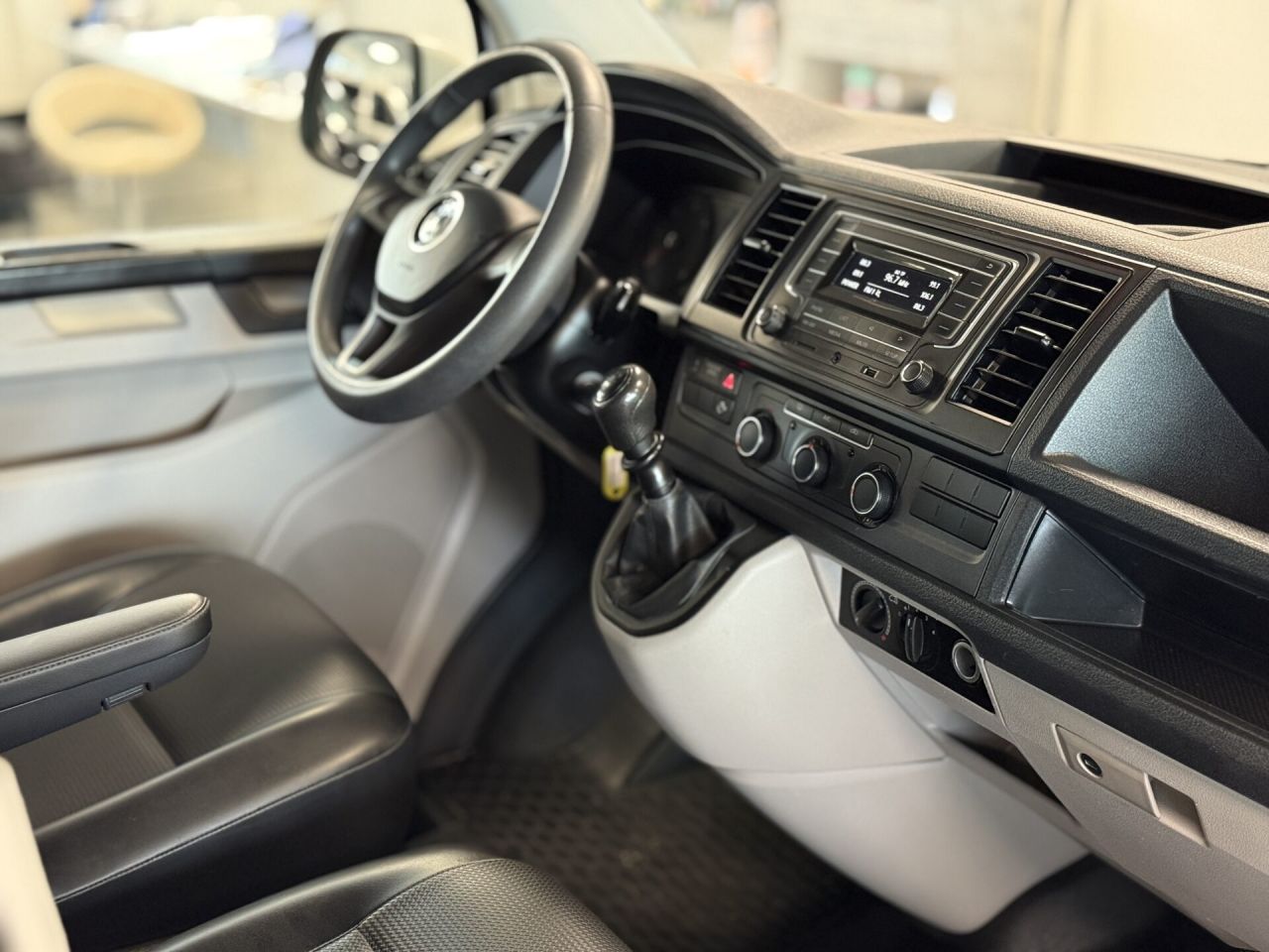 Volkswagen Transporter | 13