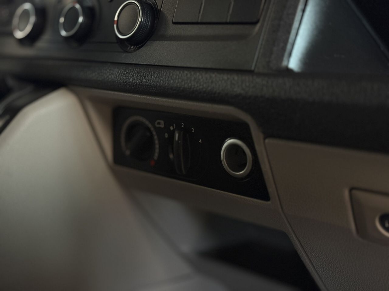 Volkswagen Transporter | 14