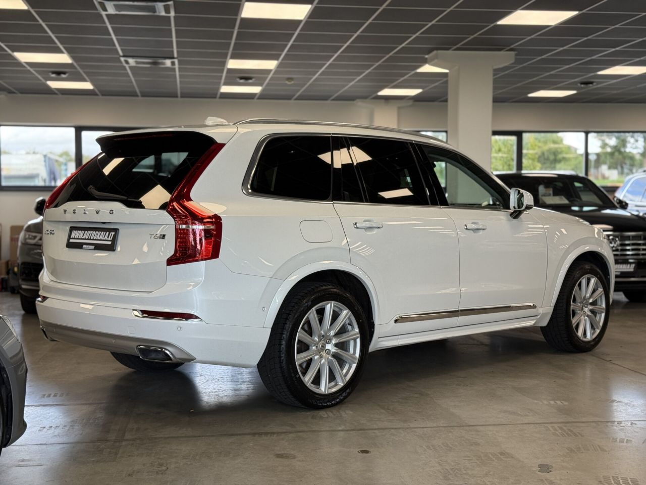 Volvo XC90 | 40
