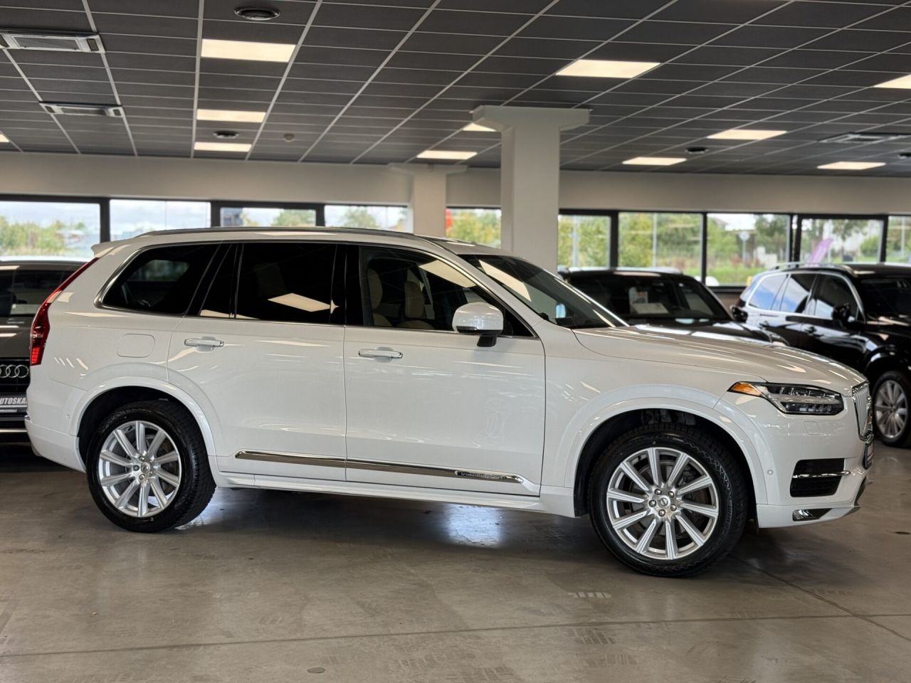 Volvo XC90 | 36