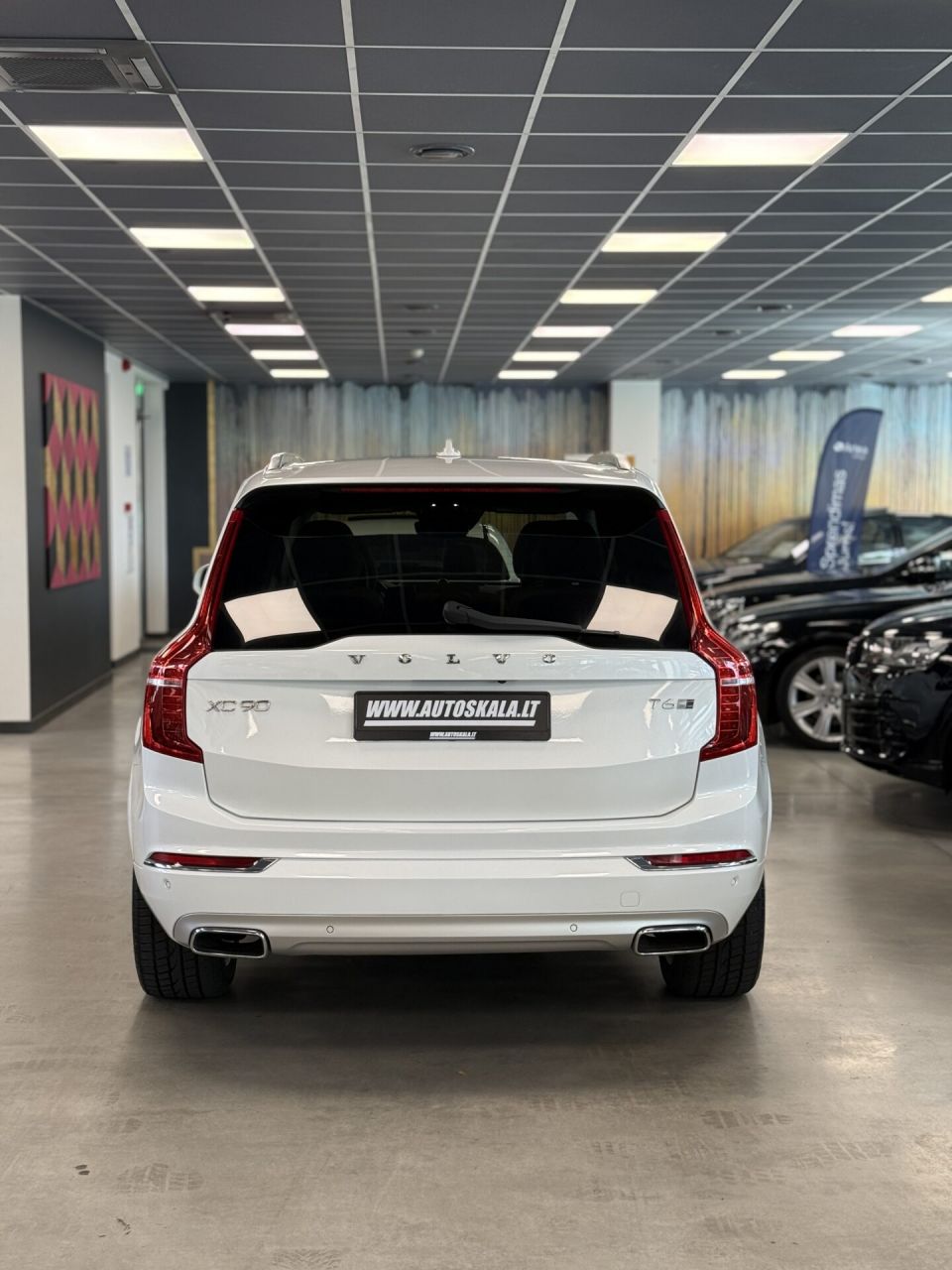 Volvo XC90 | 2