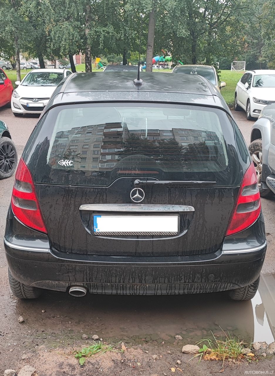 Mercedes-Benz A150 | 3