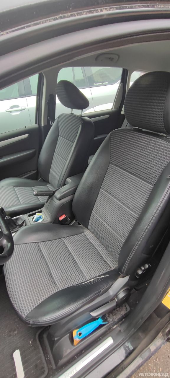 Mercedes-Benz A150 | 6
