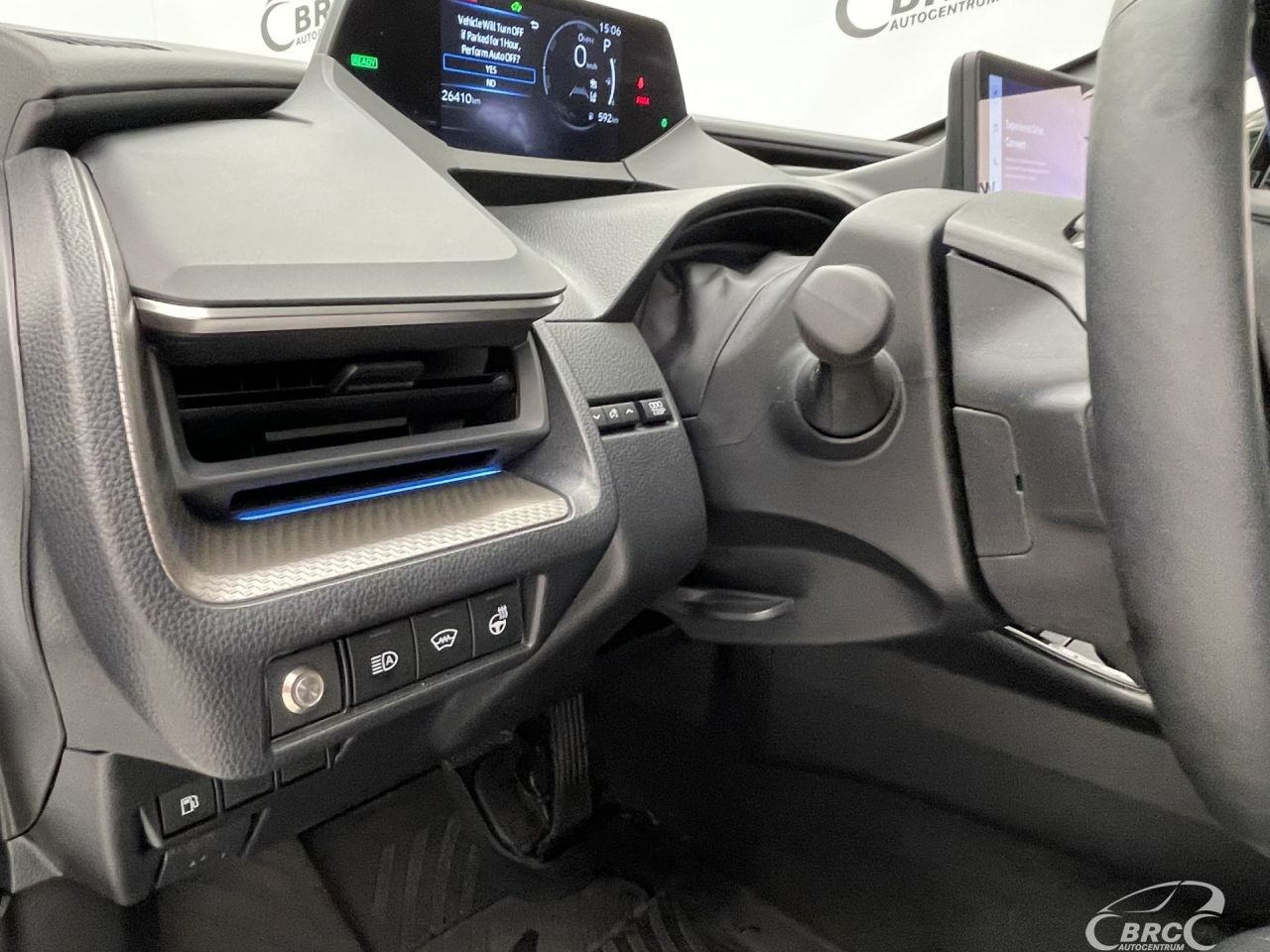Toyota Prius | 24