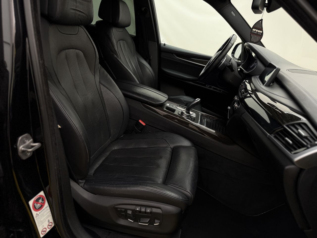 BMW X5 | 14