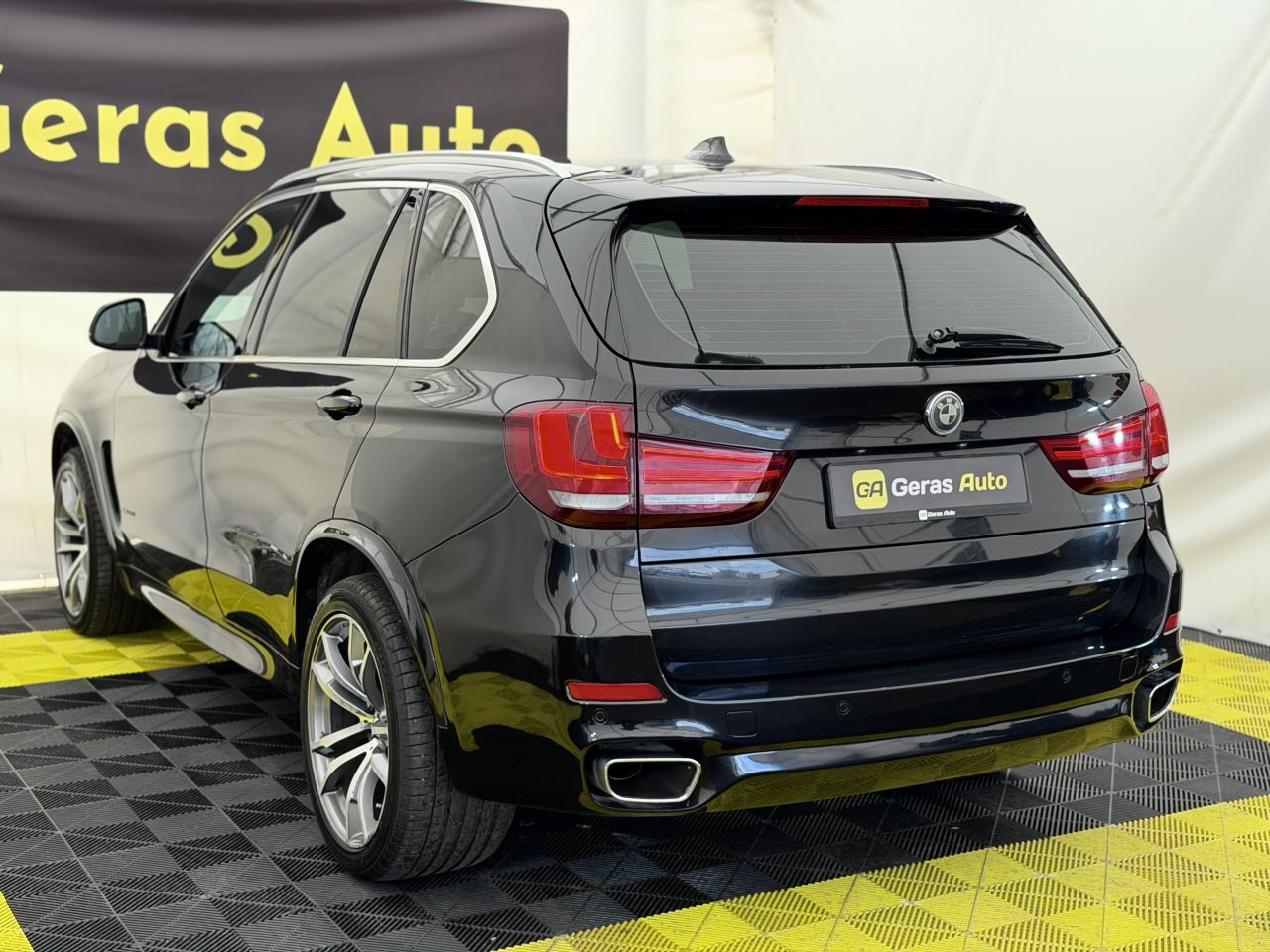 BMW X5 | 5
