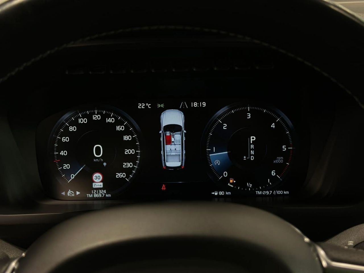 Volvo XC90 | 10