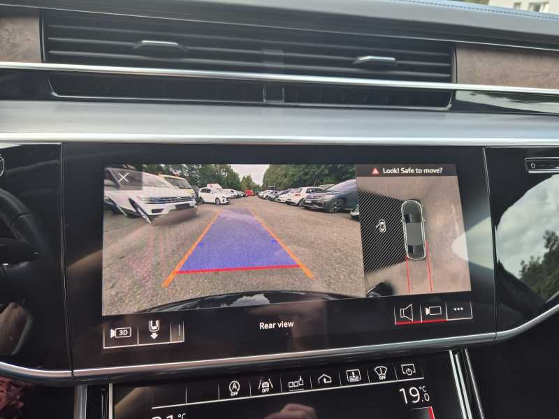 Audi A8 | 25