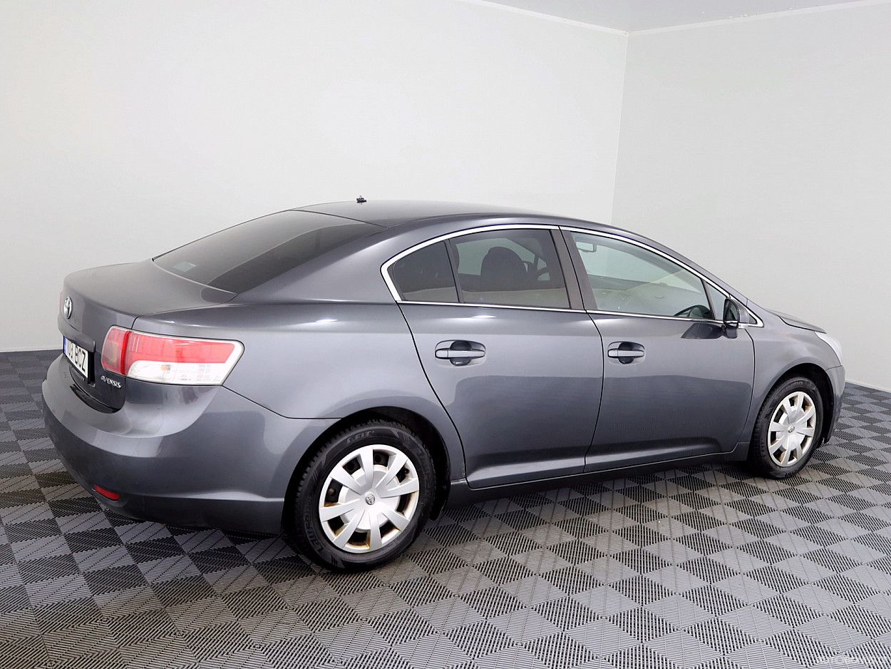 Toyota Avensis | 2