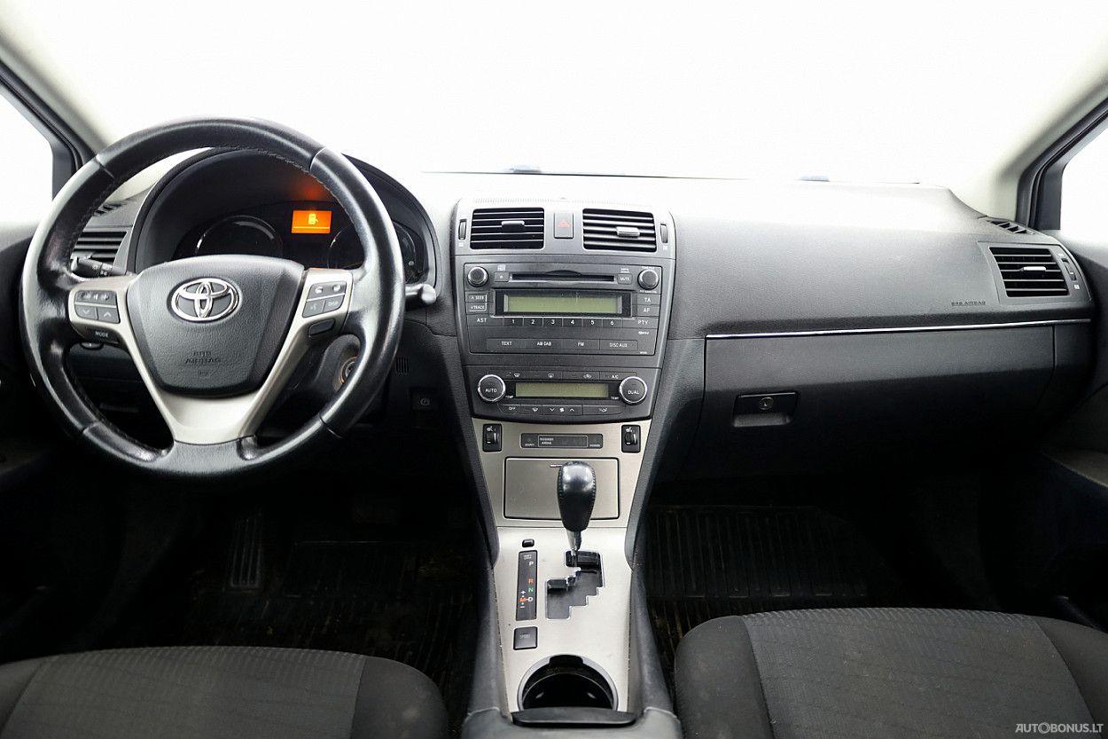Toyota Avensis | 4