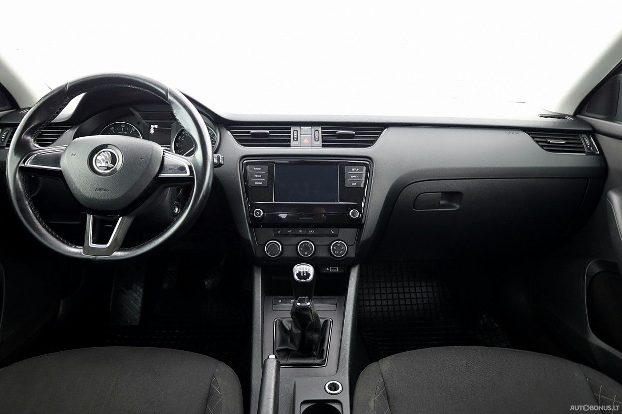 Skoda Octavia | 4