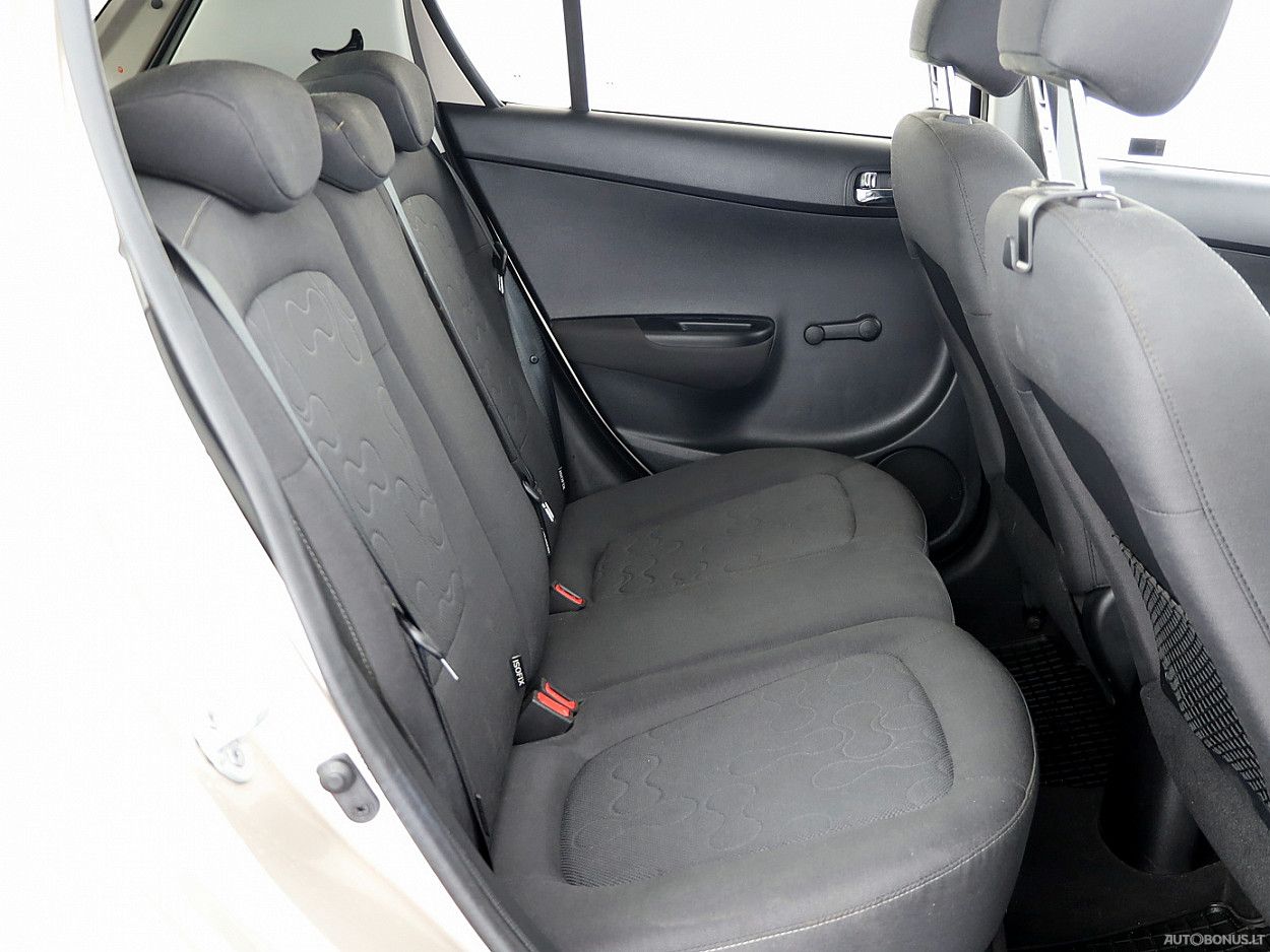 Hyundai i20 | 6
