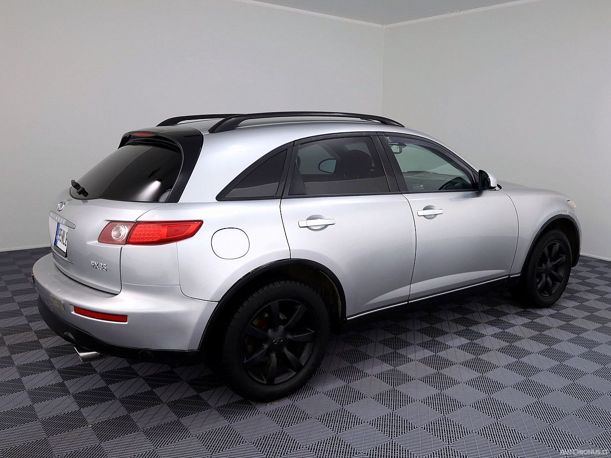 Infiniti FX35 | 2