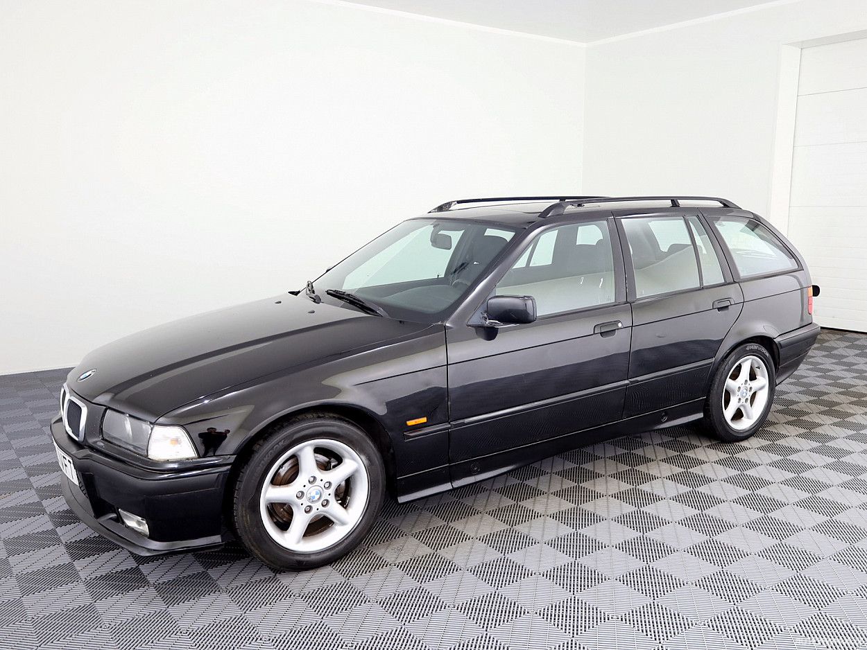 BMW 318 | 1