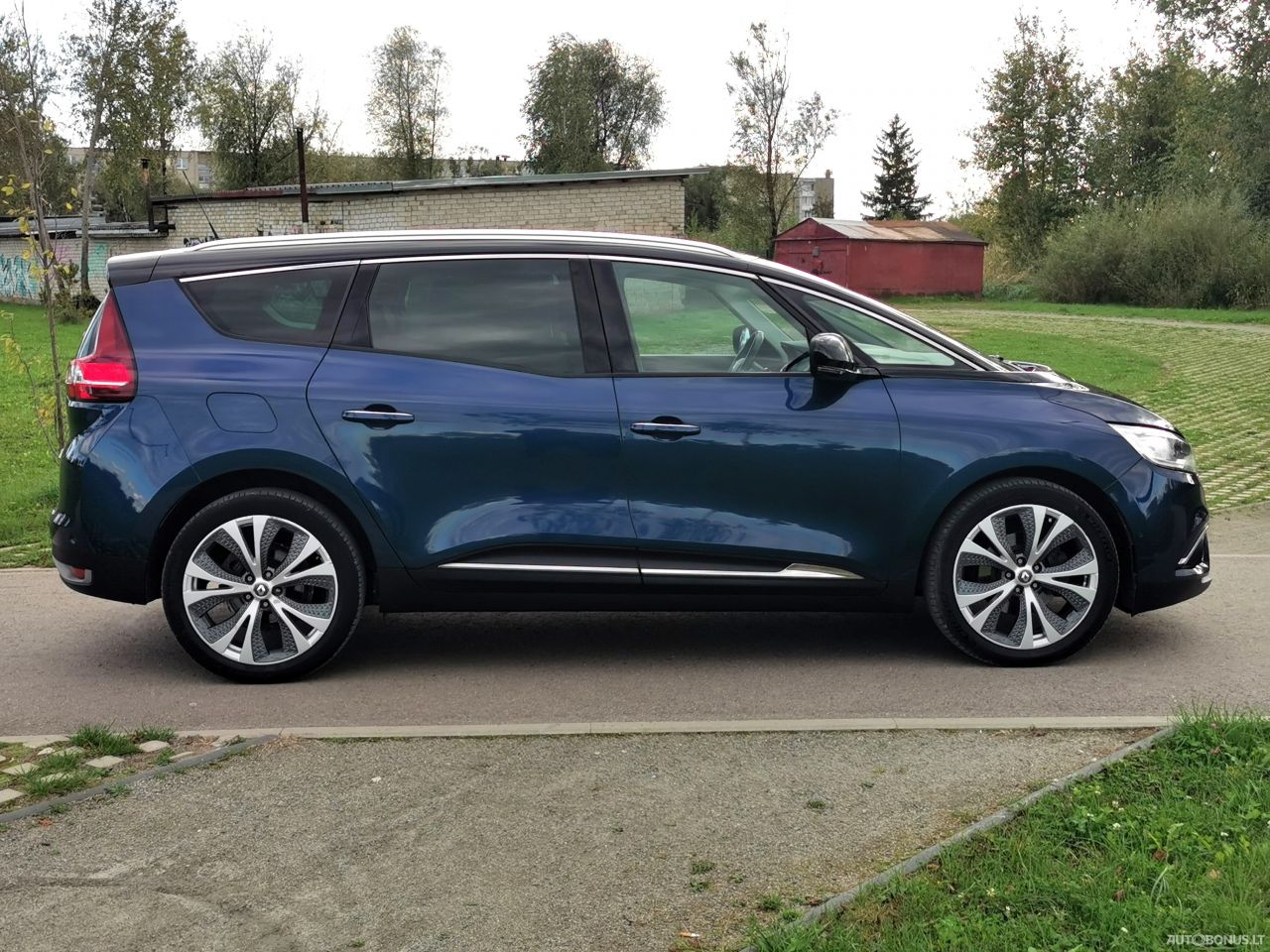 Renault Grand Scenic | 9