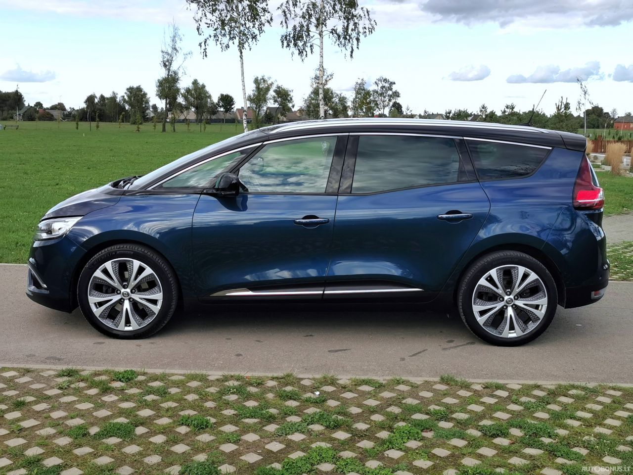 Renault Grand Scenic | 3