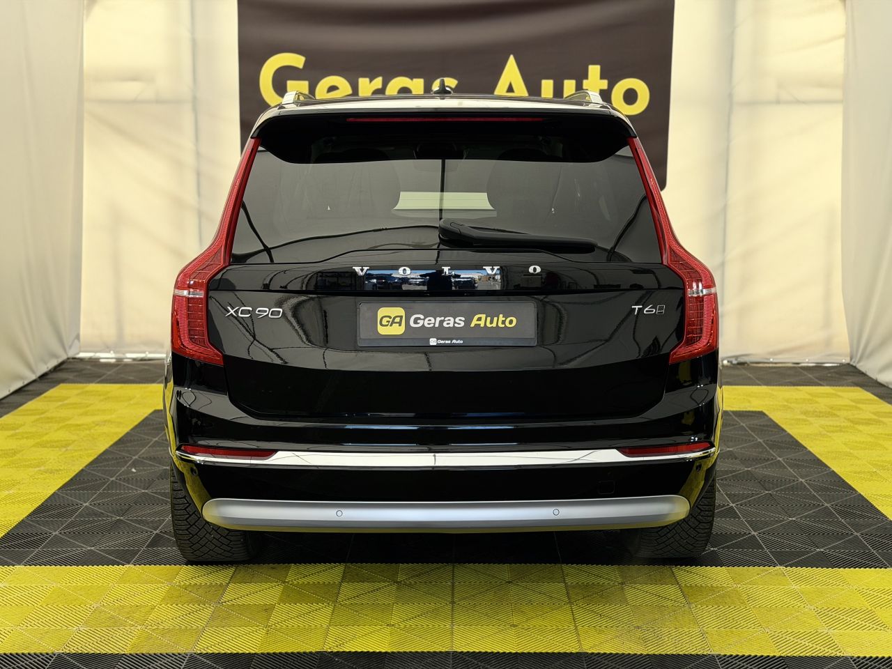 Volvo XC90 | 5