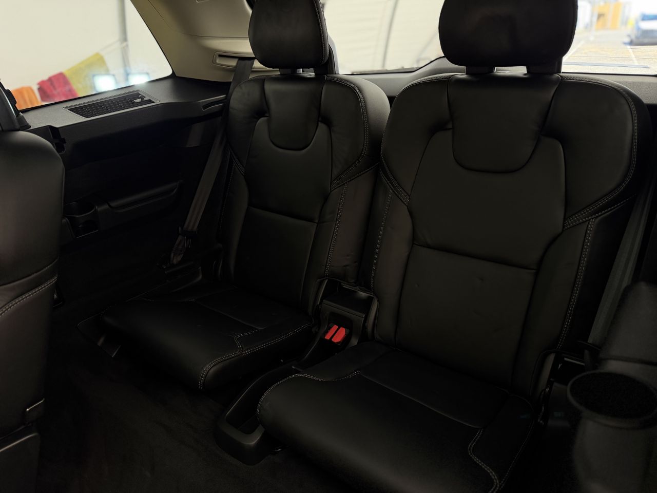 Volvo XC90 | 10
