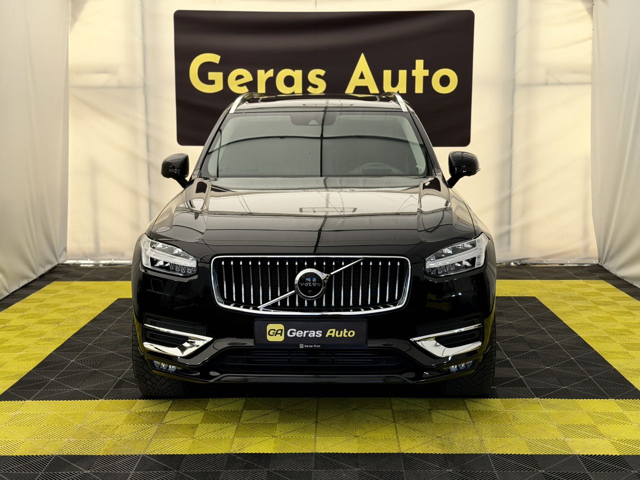 Volvo XC90 | 2