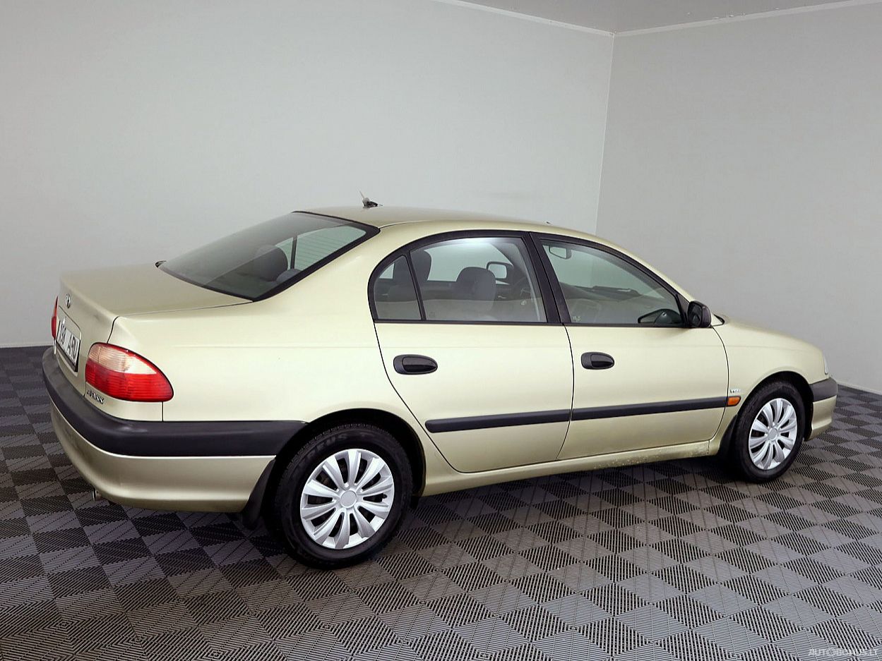 Toyota Avensis | 2