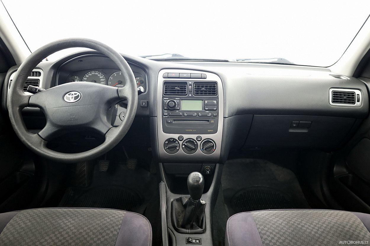 Toyota Avensis | 4