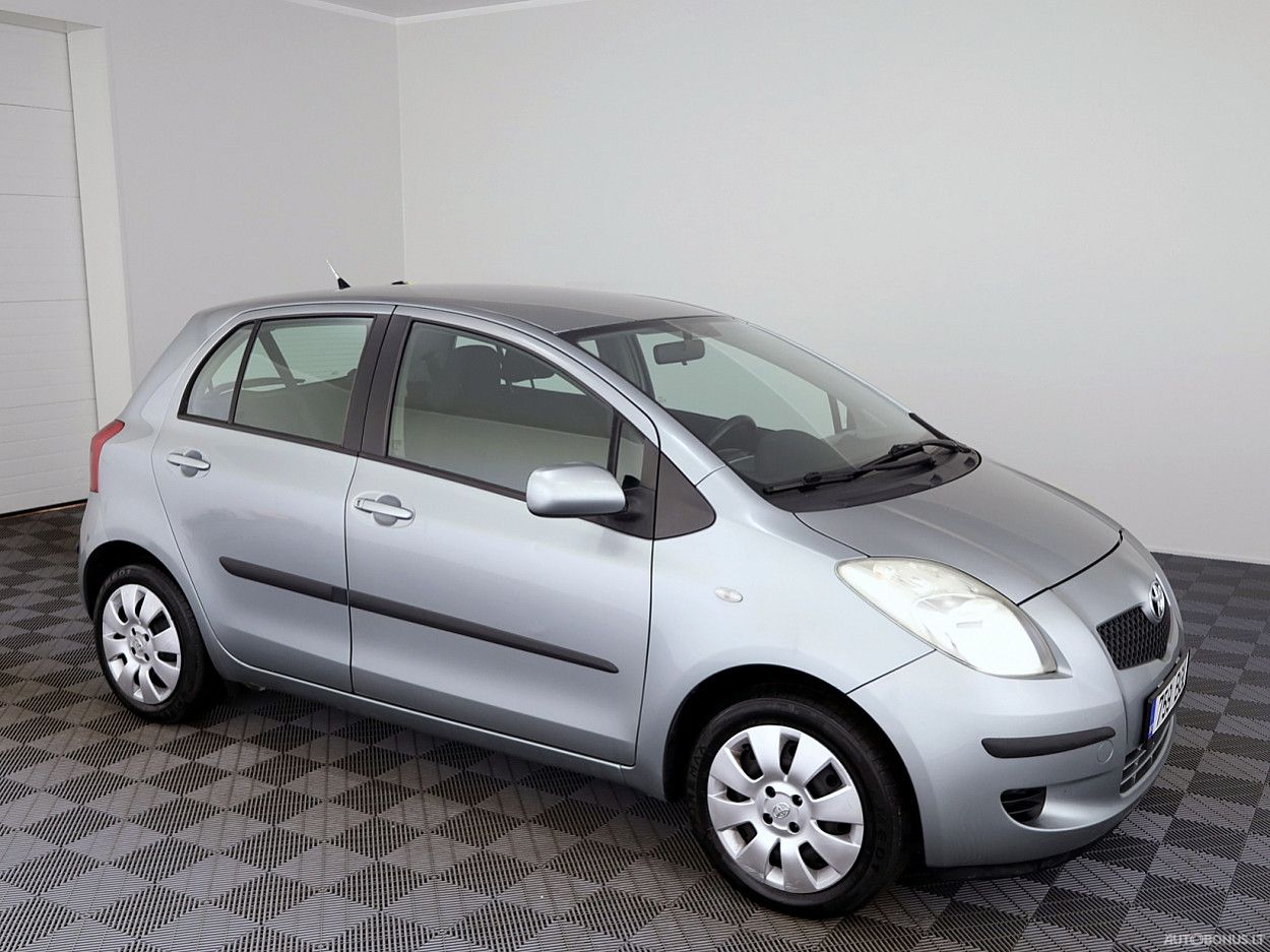 Toyota Yaris, 1.0 l., hečbekas