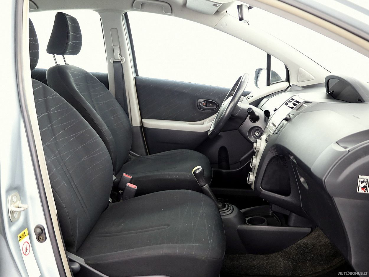 Toyota Yaris | 5