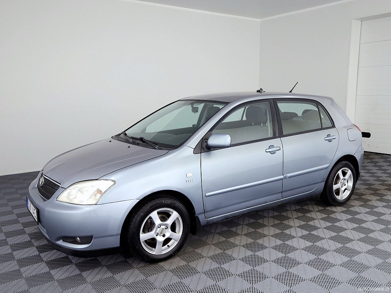 Toyota Corolla | 1