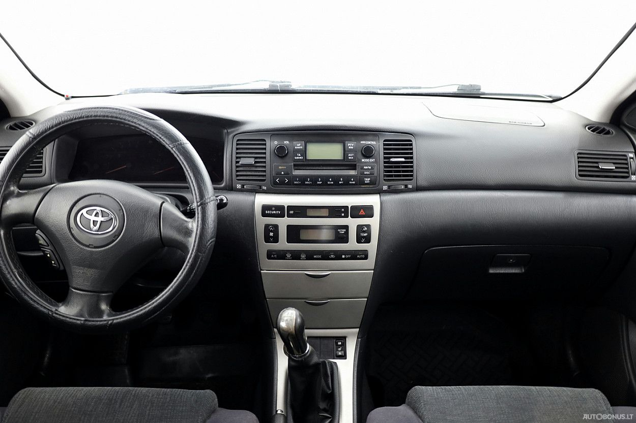 Toyota Corolla | 4