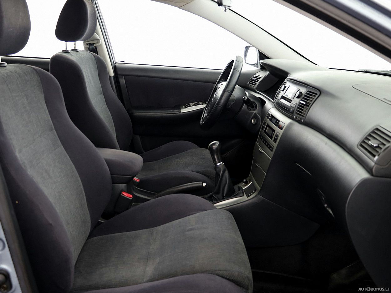 Toyota Corolla | 5