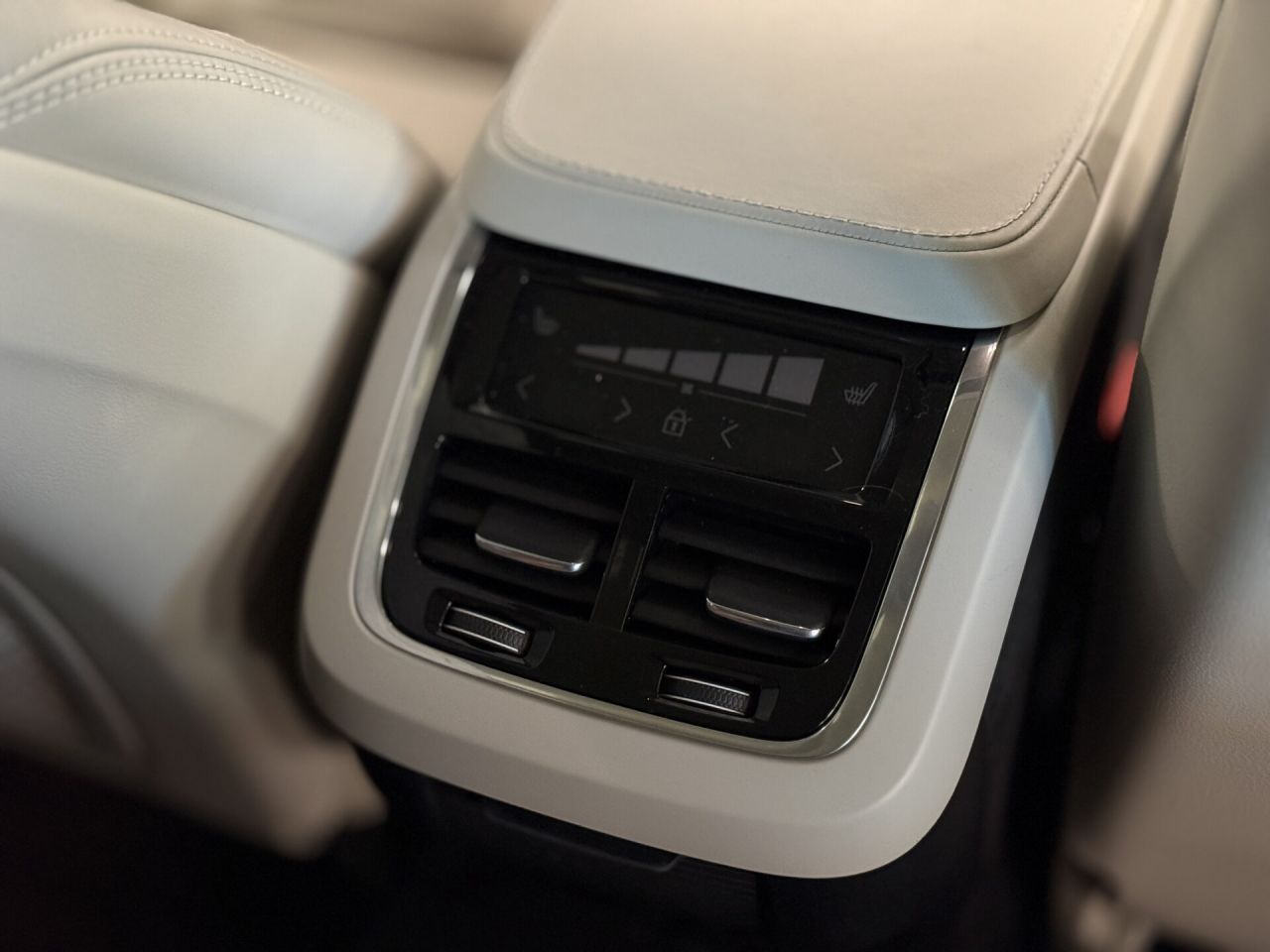 Volvo V90 | 27