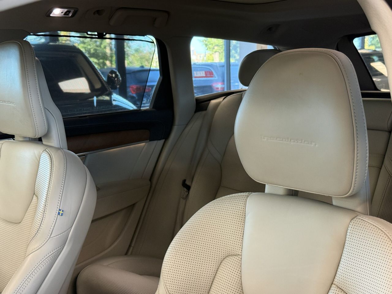 Volvo V90 | 42