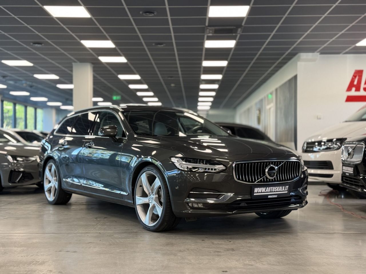 Volvo V90 | 14