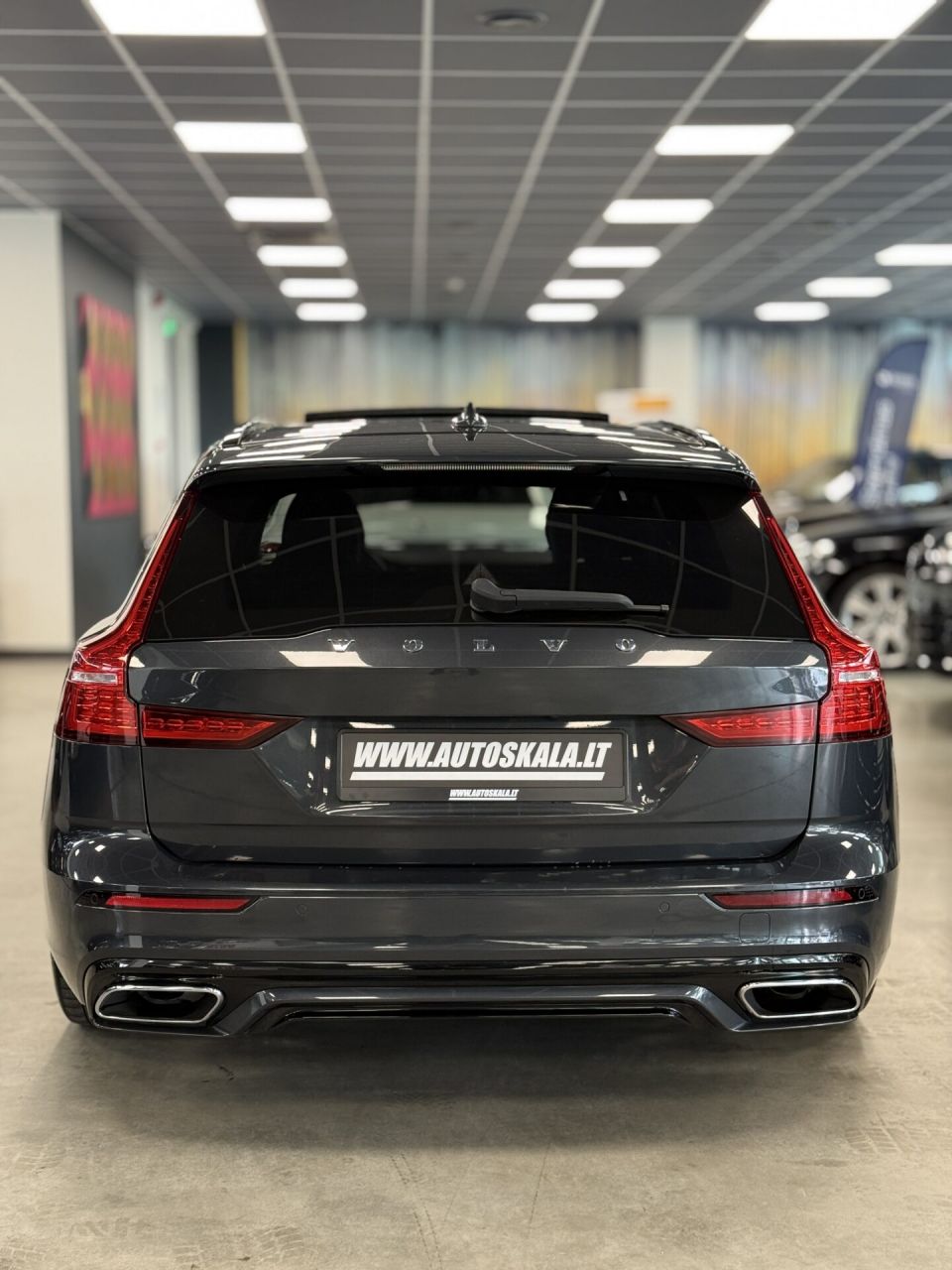 Volvo V60 | 27