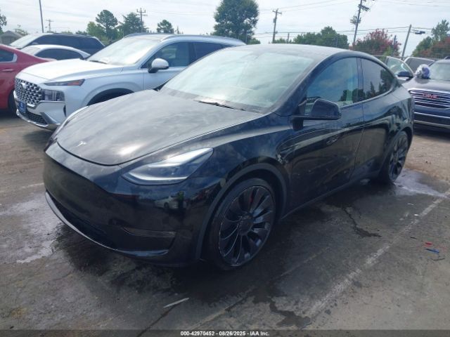Tesla Model Y, visureigis