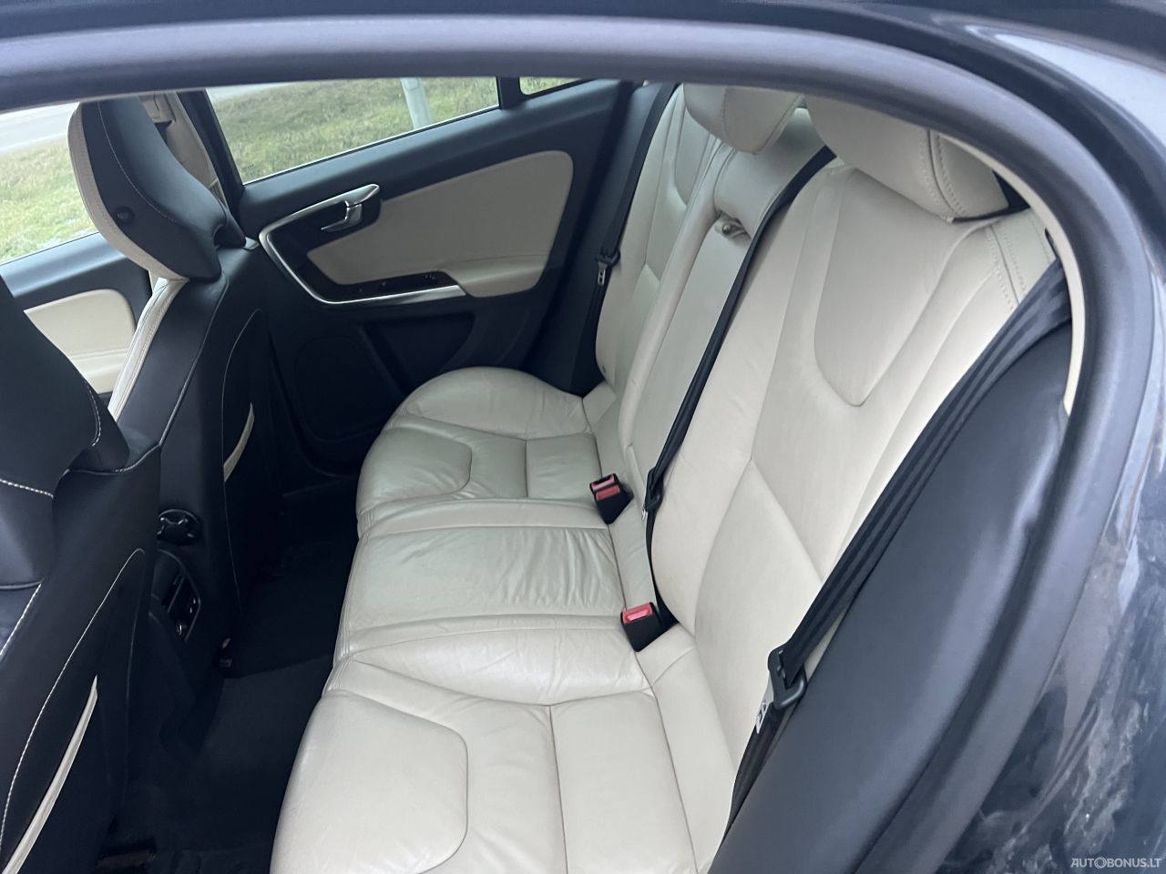 Volvo S60 | 6