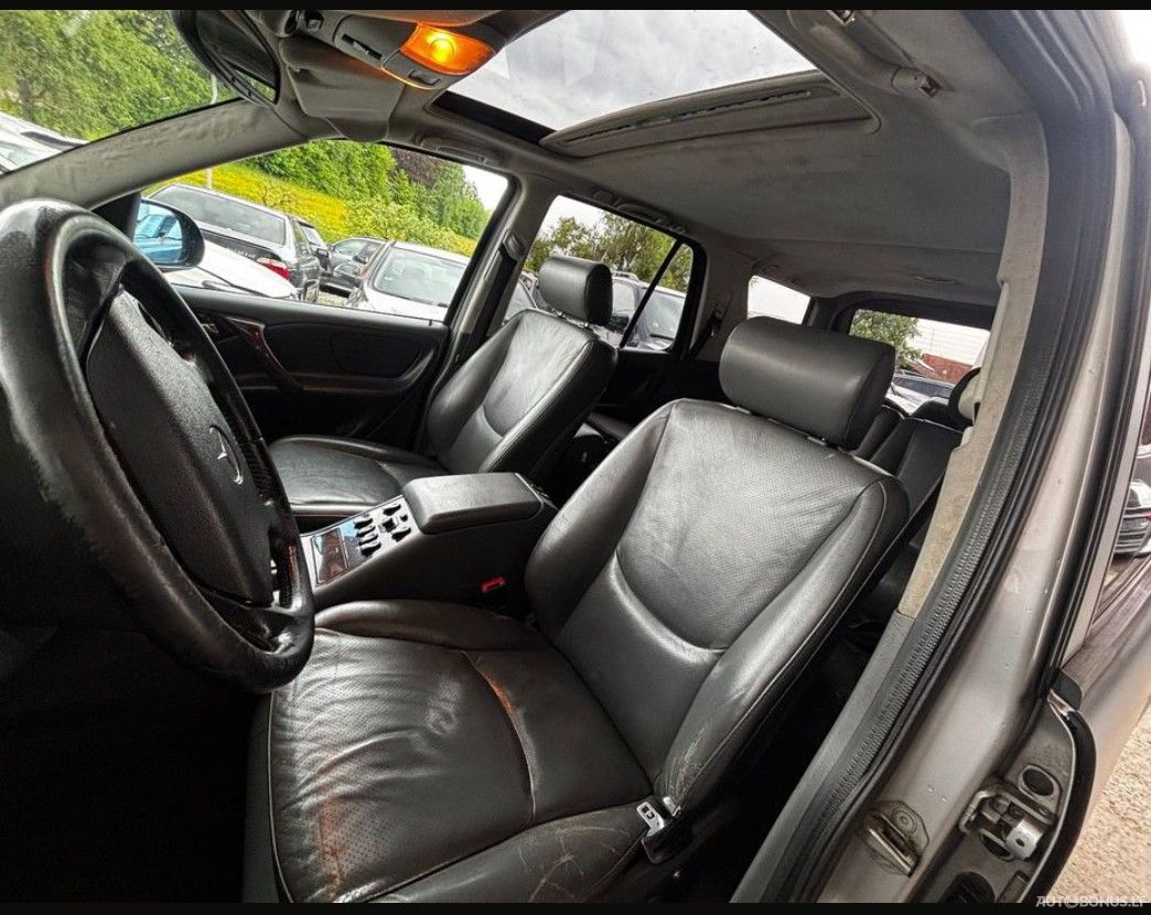 Mercedes-Benz ML430 | 6