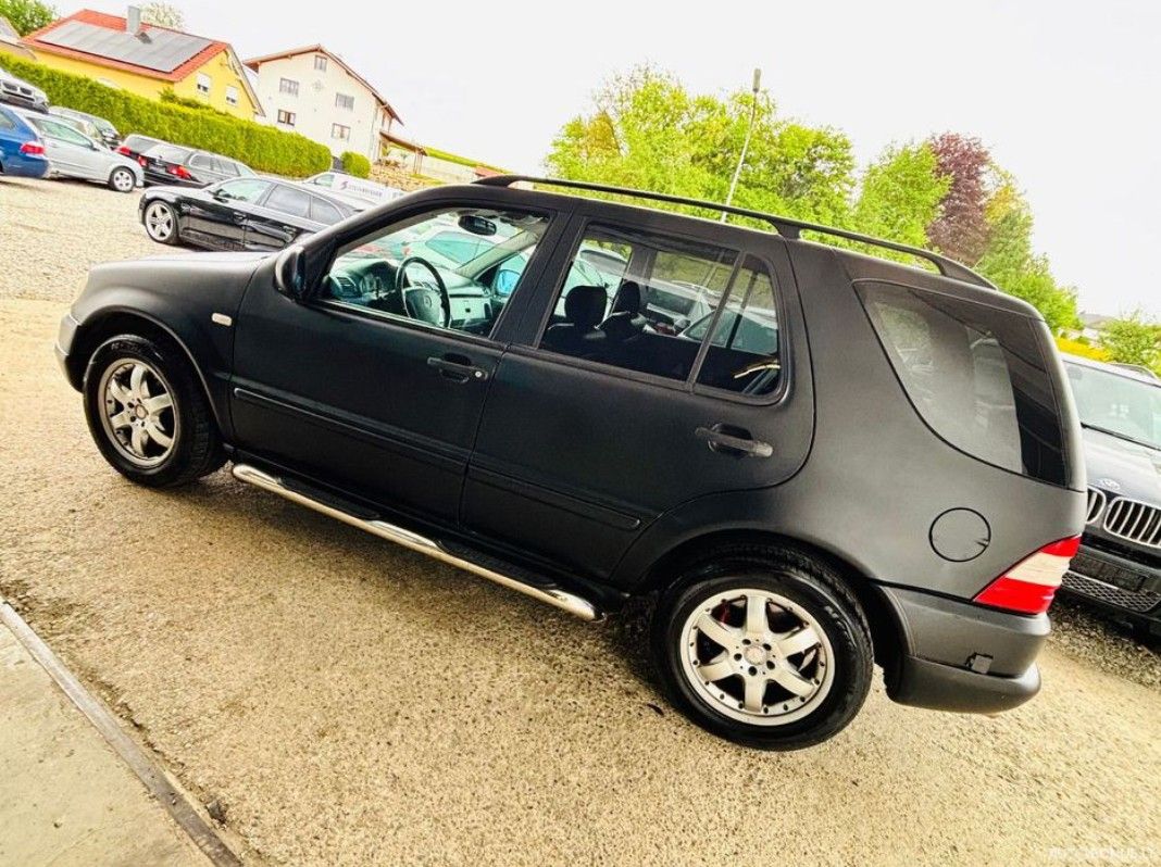 Mercedes-Benz ML430 | 3