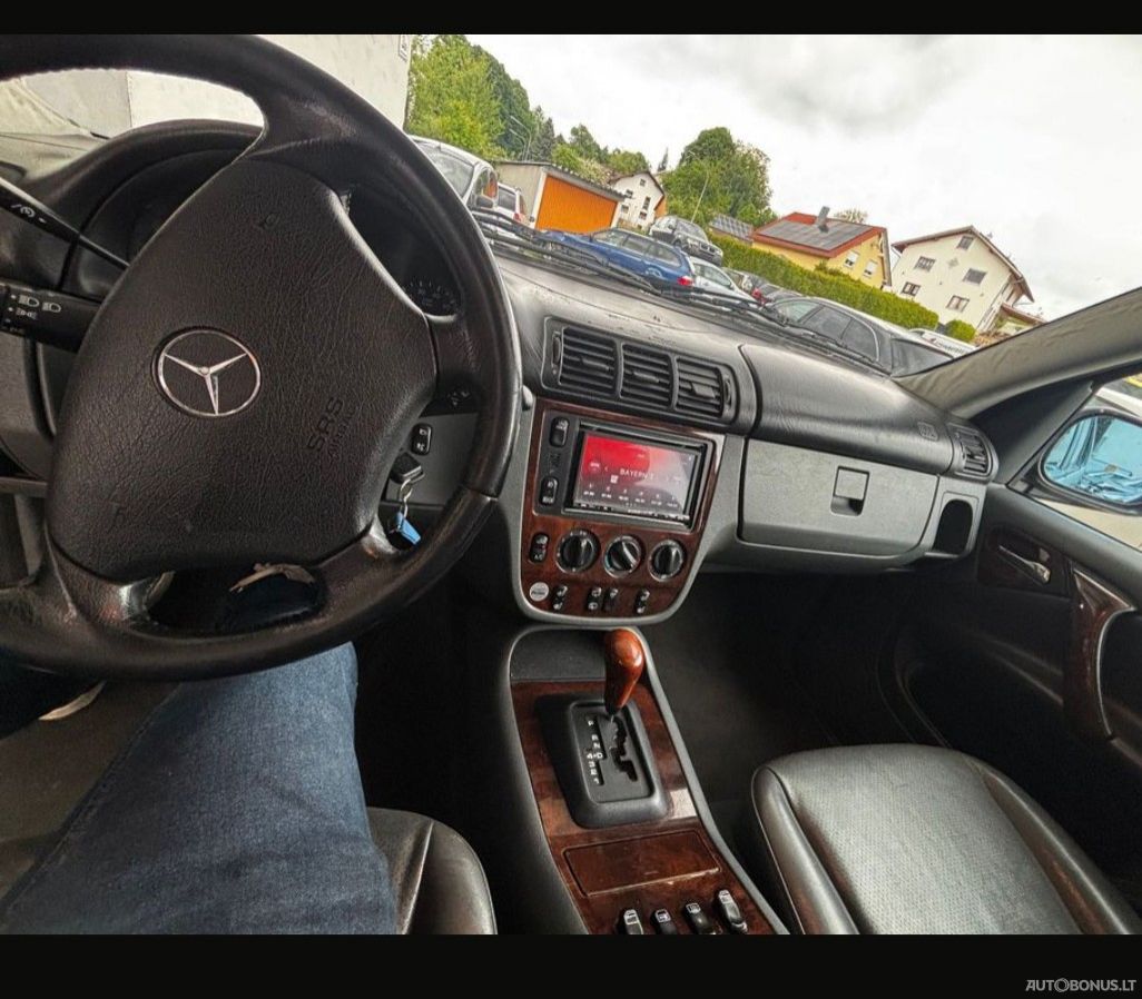 Mercedes-Benz ML430 | 5