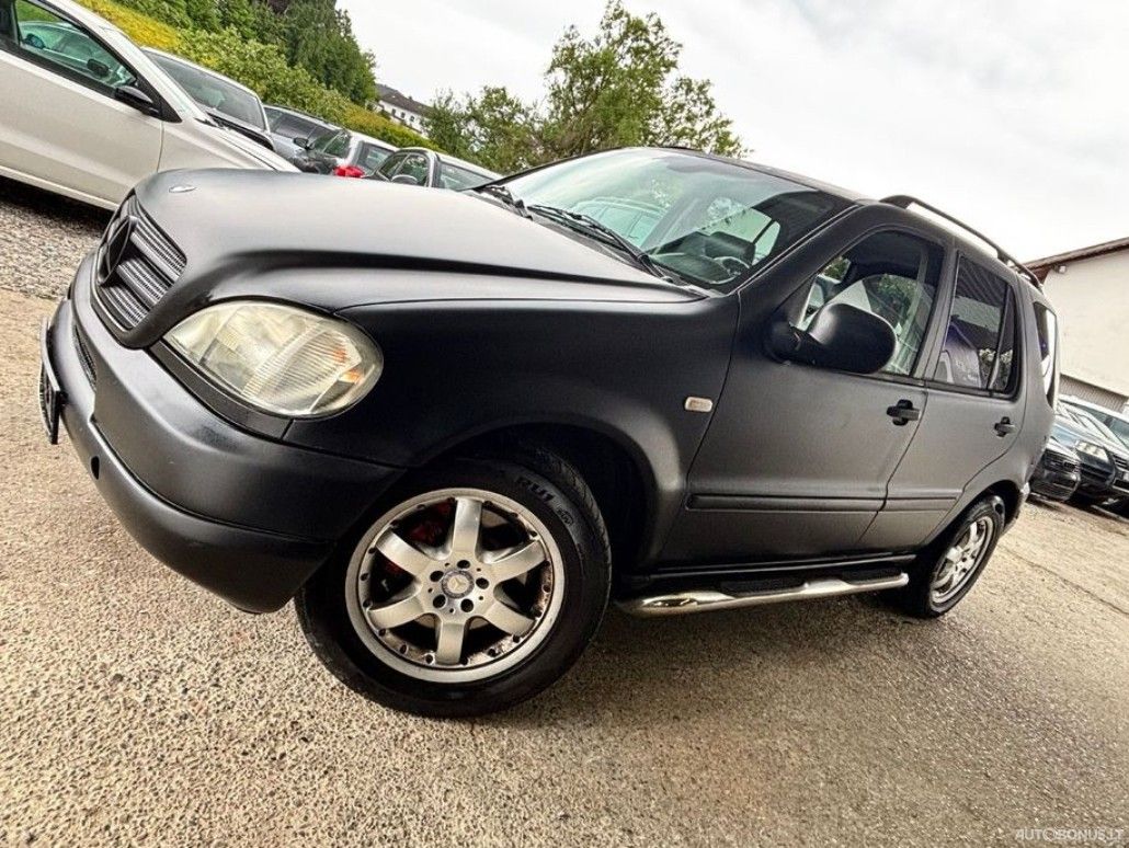 Mercedes-Benz ML430 | 4