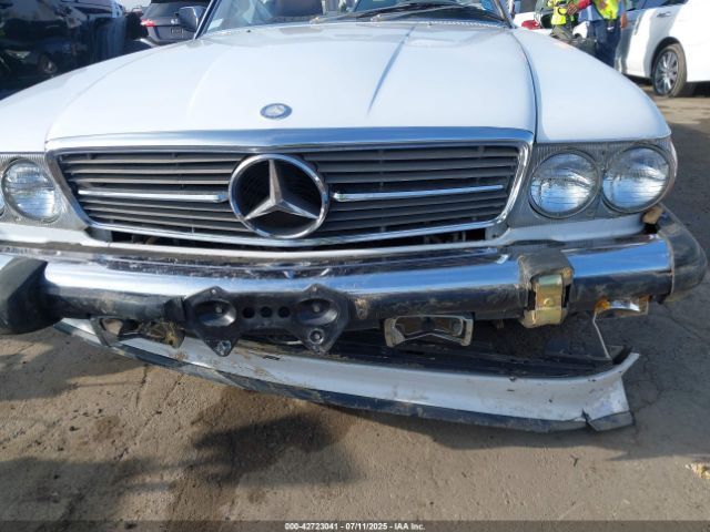 Mercedes-Benz SL560 | 12