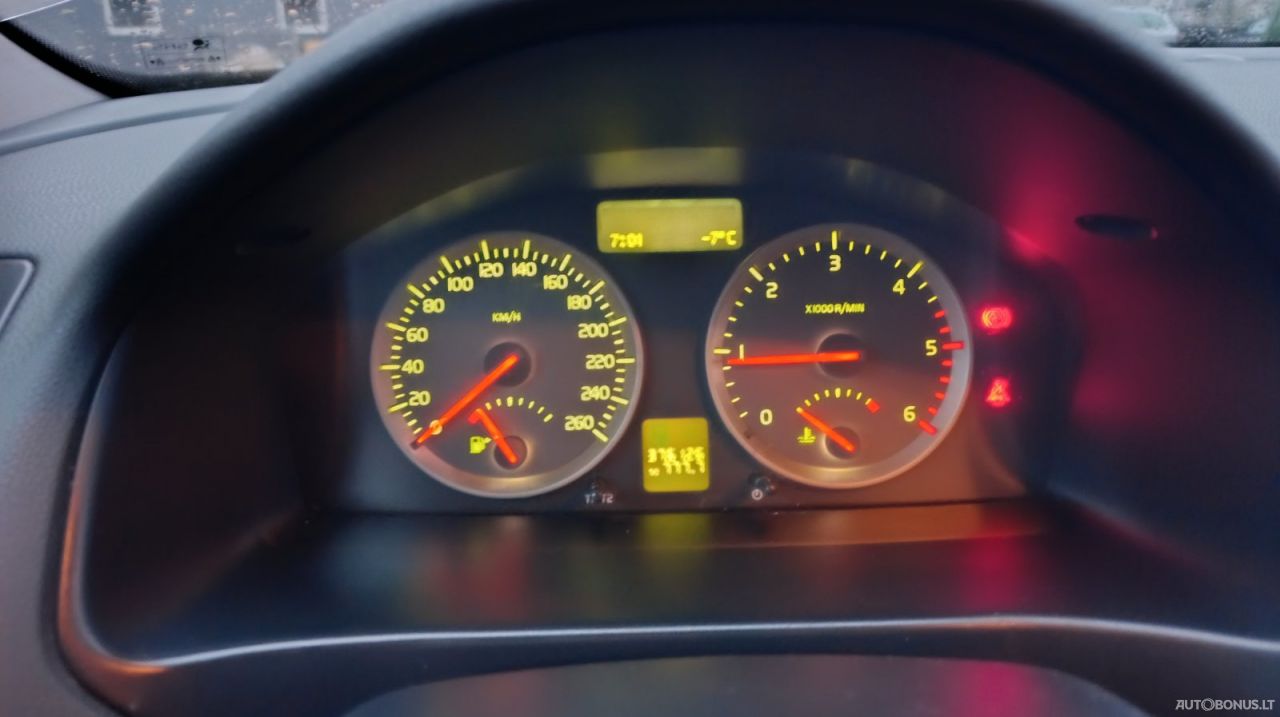 Volvo V50 | 10