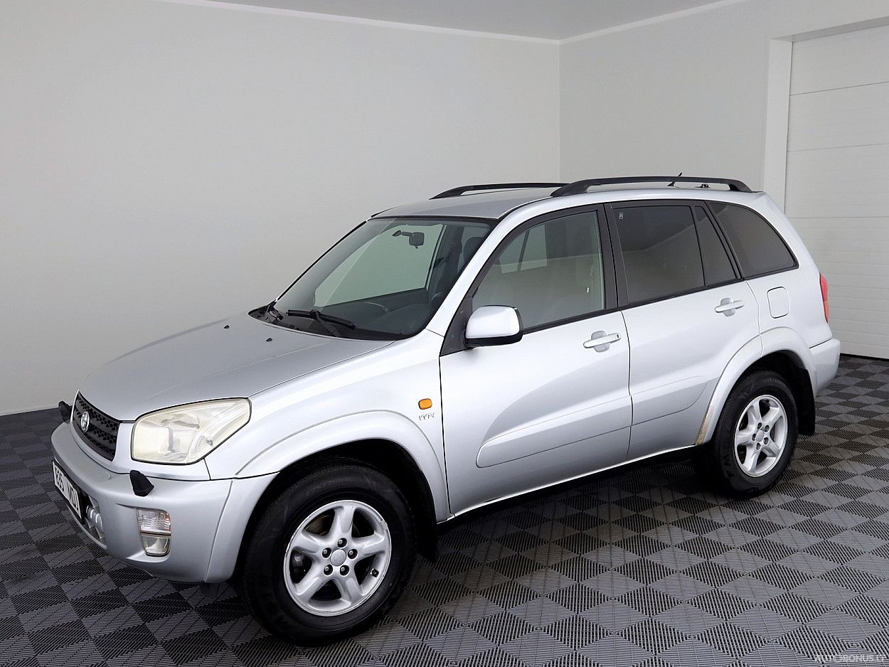 Toyota RAV4 | 1