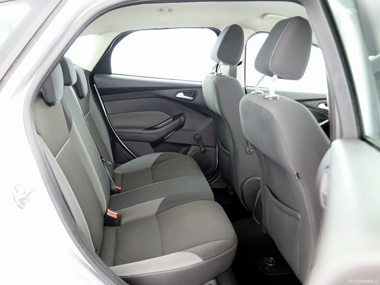 Ford Focus | 6