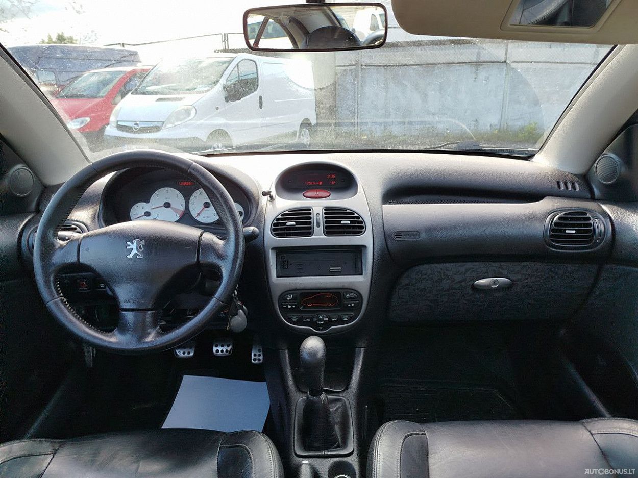 Peugeot 206 | 6