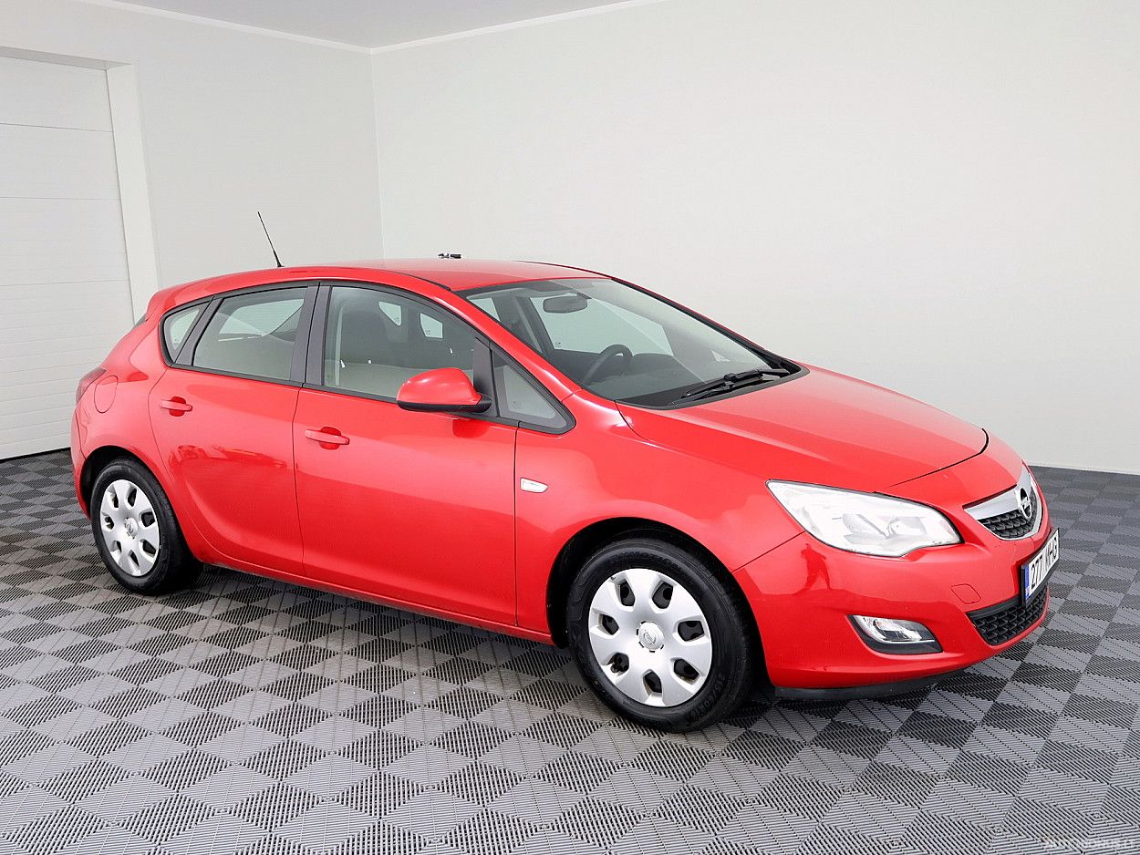 Opel Astra, 1.7 l., hečbekas